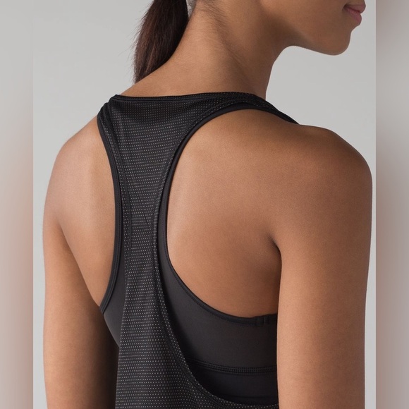 Lululemon Pushing Limits Tank - Picture 3 of 11